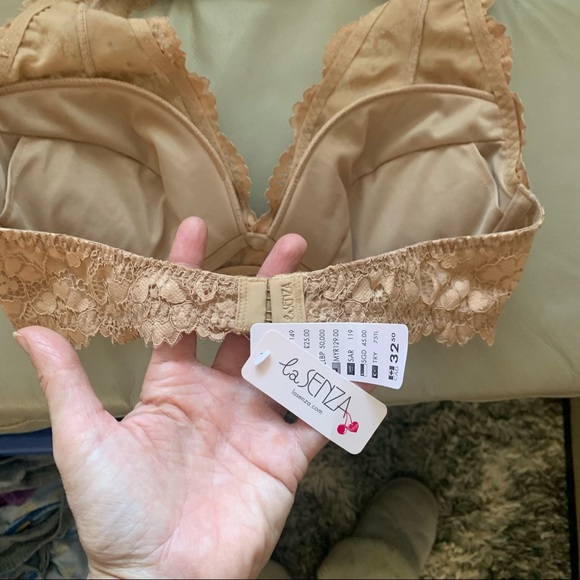 BNWT La Senza Lace Halter Bras B34 - Picture 5 of 7
